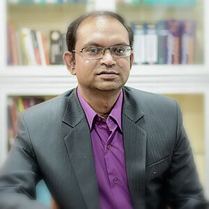 Dr. Kunal Bhardwaj